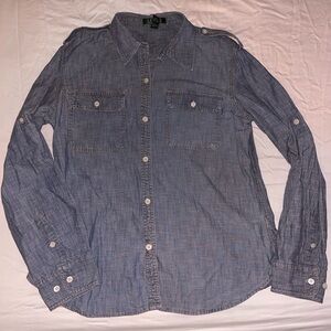 NWOT women’s Lauren Ralph Lauren blue chambray button-up shirt. Size L